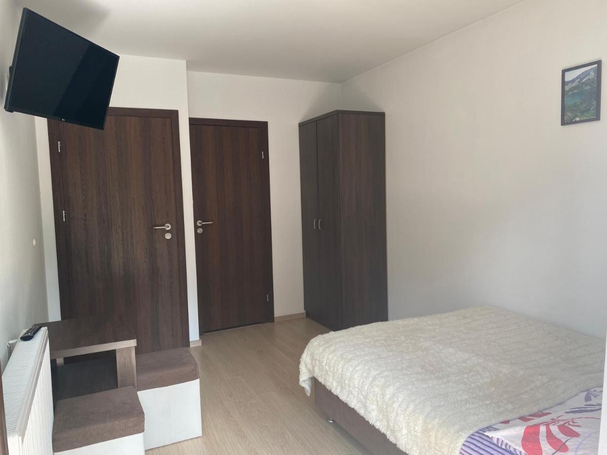 Pokoje Goscinne U Moniki Zakopane Esterno foto