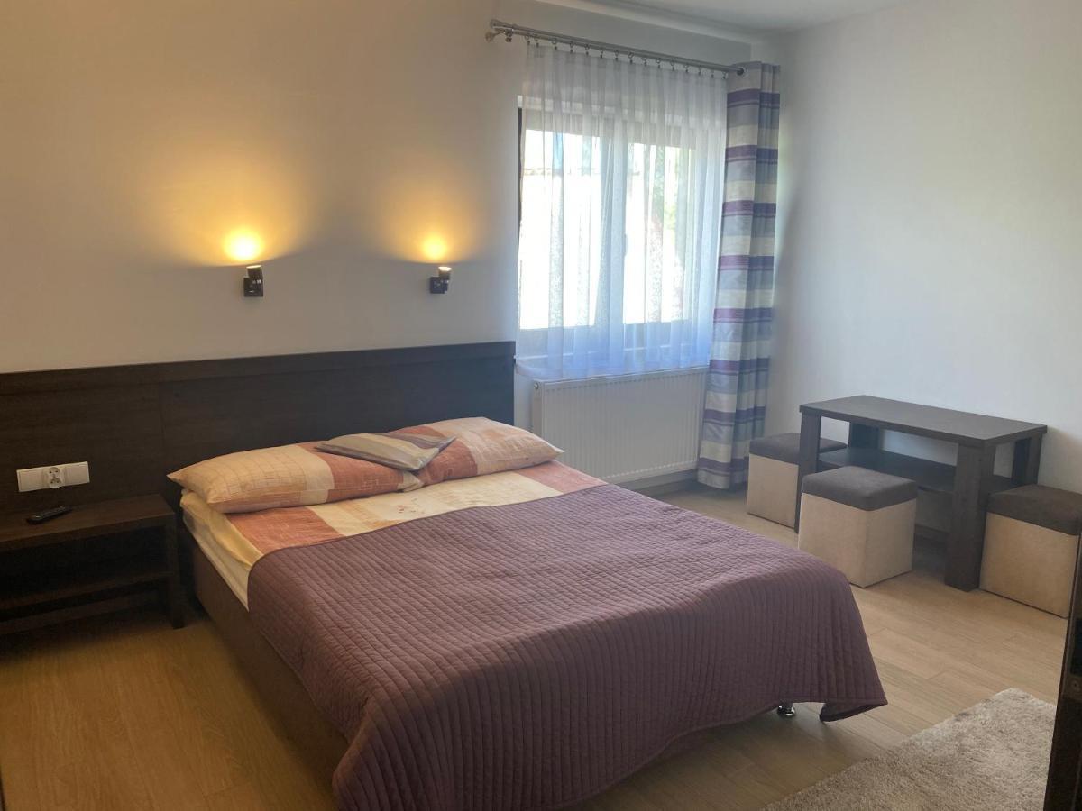 Pokoje Goscinne U Moniki Zakopane Esterno foto