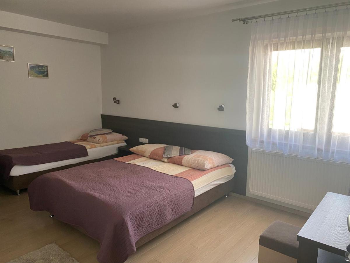 Pokoje Goscinne U Moniki Zakopane Esterno foto