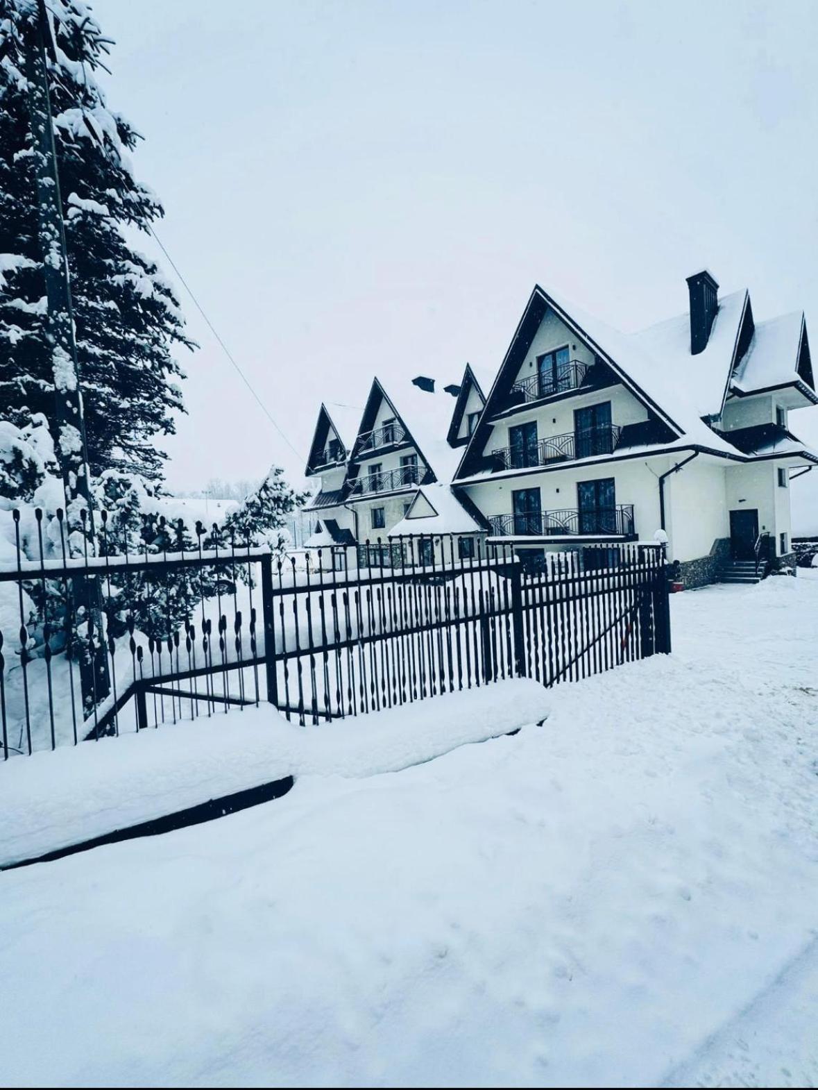 Pokoje Goscinne U Moniki Zakopane Esterno foto